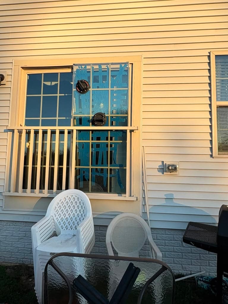 Patio door glass replacement — before